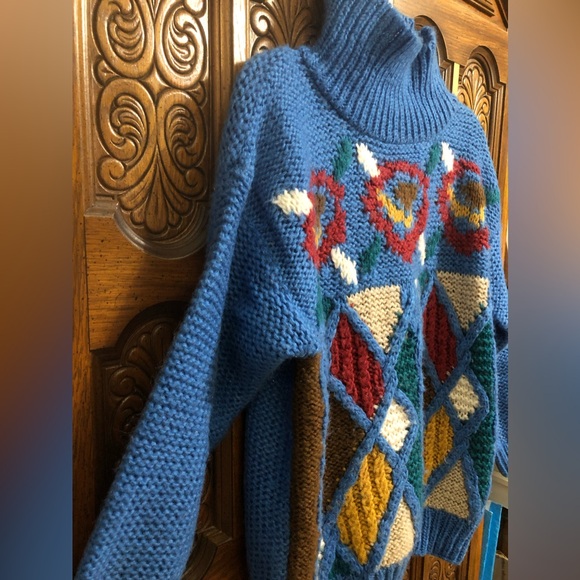 Carducci Sweater - Picture 7 of 16